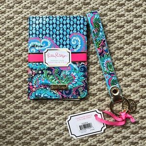 Lilly Pulitzer GIFT W/Passport Cover & Keychain